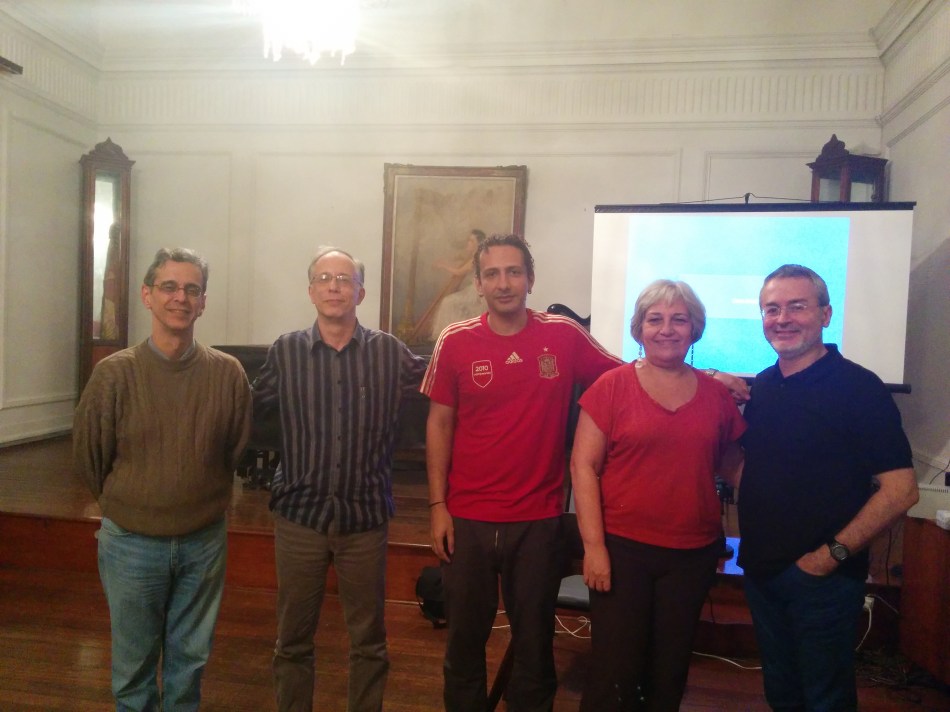 Da esq p/ direita: Prof. Carlos Alberto Figueiredo, Prof. Carlos Almada, Profa Carole Gubernikoff e Prof. Pauxy Gentil-Nunes 